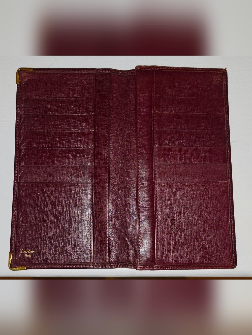 Cartier Vintage 12 card unisex bifold wallet/credit card organizer.